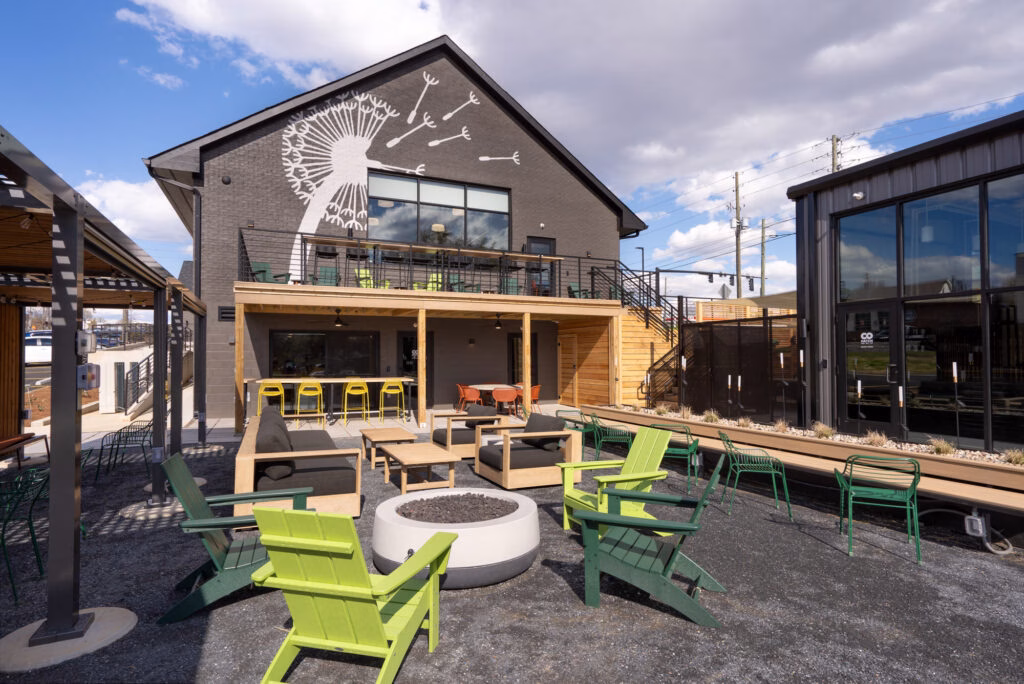 COhatch_Duluth_Outdoor-Patio